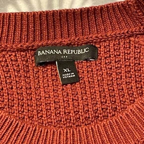 TWO Mens XL Banana Republic sweaters, EUC condition worn like 3 times each - Picture 7 of 12